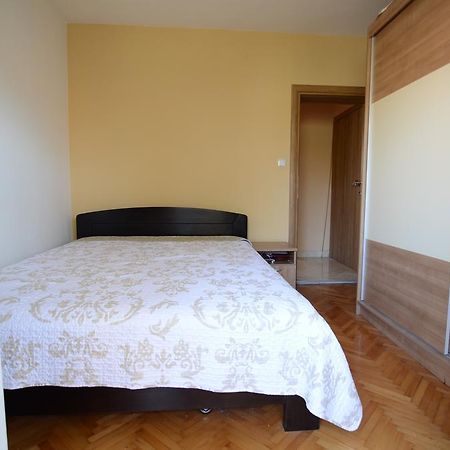 Apartment Emi Sukošan Εξωτερικό φωτογραφία