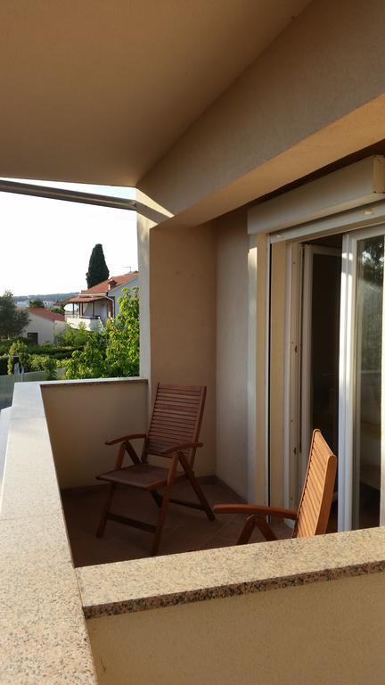 Apartment Emi Sukošan Εξωτερικό φωτογραφία