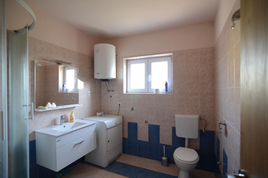 Apartment Emi Sukošan Εξωτερικό φωτογραφία