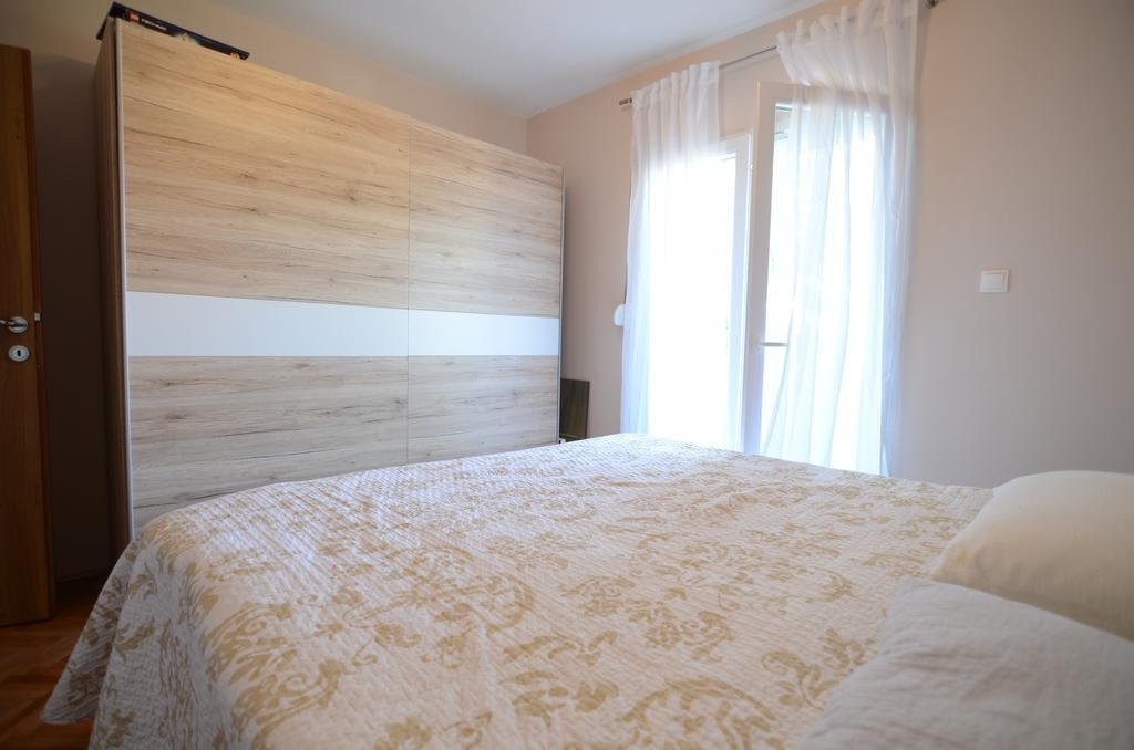 Apartment Emi Sukošan Εξωτερικό φωτογραφία